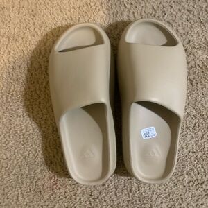 Adidas Yeezy Slides Pure - NEGOTIABLE - BRAND NEW
